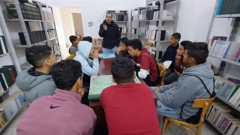 جانب من فعاليات المحاضرة،