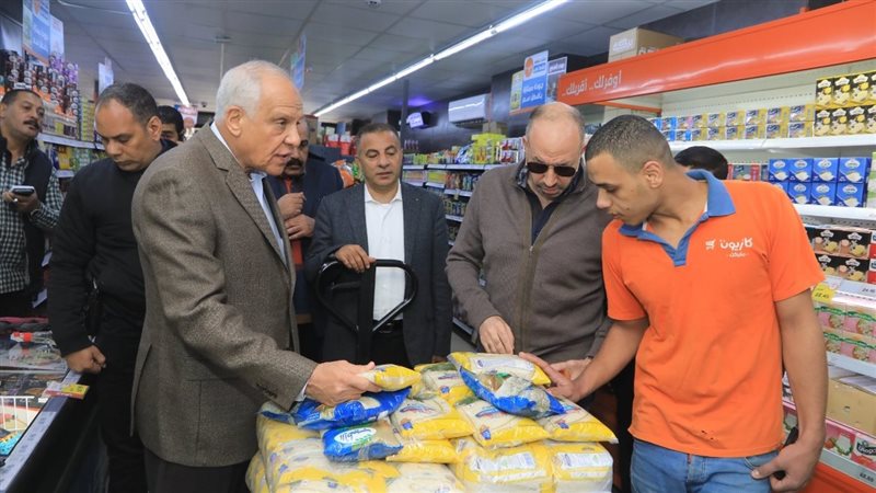 محافظ الجيزة اللواء