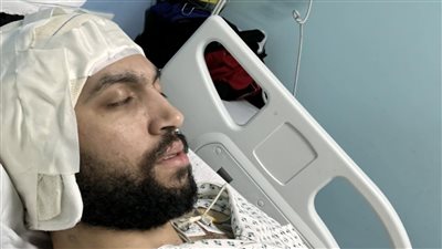 آخر تطورات الحالة الصحية للشاعر عمرو المصري بعد تعرضه لـ