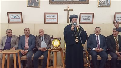 احتفالات وتهاني المسلمين للأقباط بإبراشية ميت غمر في الدقهلية (فيديو وصور) 