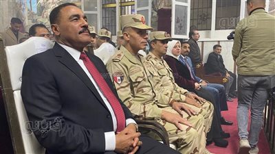 محافظ مطروح يشهد احتفالات عيد الميلاد بكنيسة السيدة العذراء (صور)