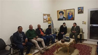 عيد الميلاد المجيد، رئيس حي الهرم يزور الكنائس ويهنئ الأقباط (صور) 