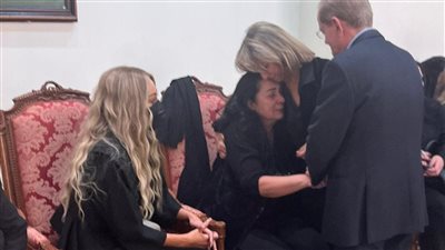 انهيار شاليمار من البكاء في عزاء نجلها وديع جورج وسوف 