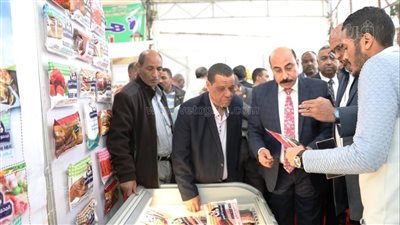 محافظ أسوان يفتتح معرض أهلًا رمضان بحديقة الشيراتون (صور)