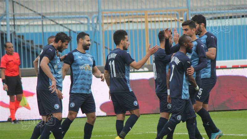 بيراميدز يفوز برباعية