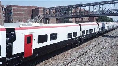 السكة الحديدية تنشر فيديو عن آراء الركاب في خدمات قطارات التالجو الفاخرة 