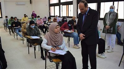 انطلاق امتحانات الفصل الدراسي الأول بجامعة العريش ( صور)