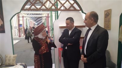 بيت العرب، السفير الأردني يزور المعرض العربي للأسر المنتجة 