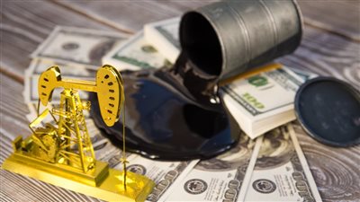  تراجع الدولار أمام سلة من العملات.. وارتفاع أسعار البترول تزامنا مع إعادة فتح حدود الصين