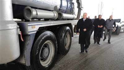 محافظ القاهرة: رفع تراكمات مياه الأمطار بأغلب المناطق (صور)