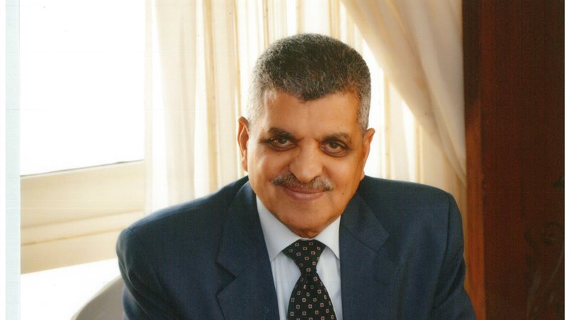 الفريق أسامة ربيع