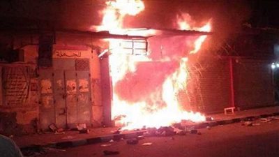 إخماد حريق نشب داخل مخزن قطن في فيصل