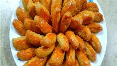 طريقة عمل رموش الست فى خطوات بسيطة 