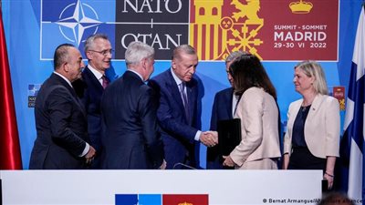 لماذا تعرقل تركيا انضمام فنلندا والسويد لحلف الناتو وما هي شروطها؟