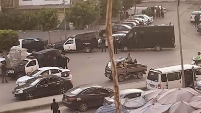 متهم في 104 قضايا يصيب شخصين بطلقات نارية ببورسعيد 