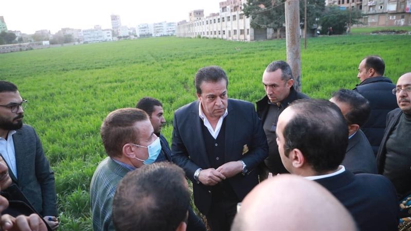 محافظ المنوفية ووزير