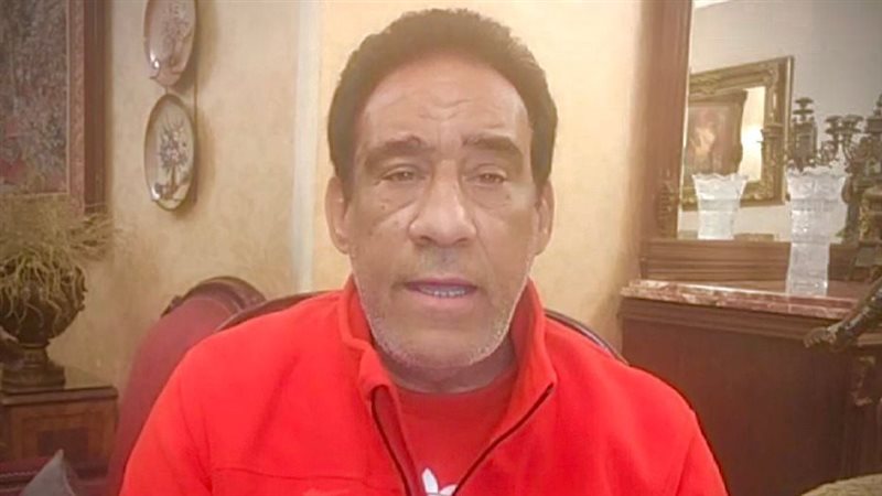 لاعب الأهلي السابق