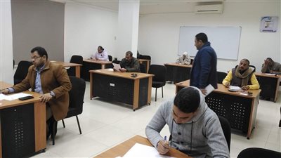 إجراء اختبارات المسار الوظيفي لـ693 عاملا بمياه سوهاج