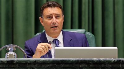 رئيس البرلمان الأردني يؤكد أهمية تدعيم التعاون الثلاثي مع مصر والعراق