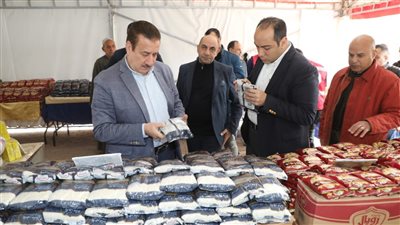 محافظ المنوفية يتفقد معرض أهلا رمضان في شبين الكوم 