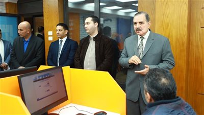 محافظ كفر الشيخ يتفقد منظومة المراكز التكنولوجية