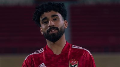 كولر يجتمع مع صفقات الأهلي الجديدة في معسكر لقاء سموحة