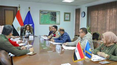 محافظ دمياط تتابع تنفيذ مشروعات الخطة الاستثمارية للعام المالى الجارى 