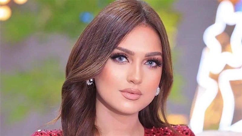 ياسمين عز، فيتو