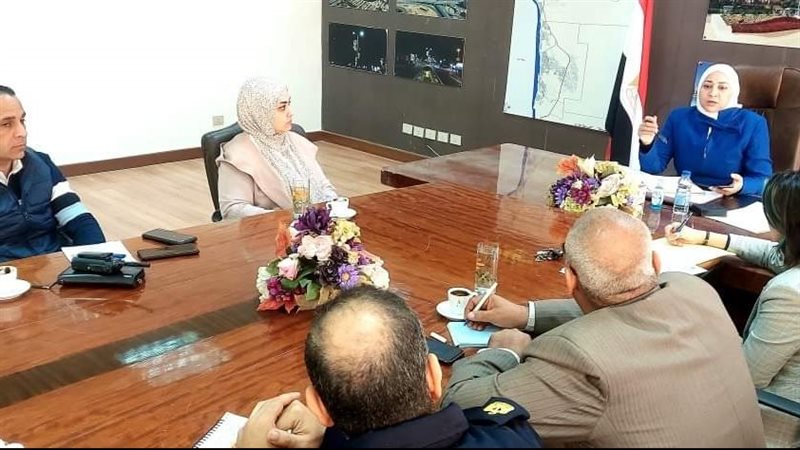 اجتماع نائب محافظ