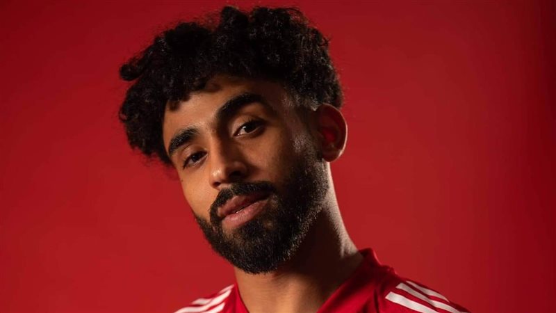 مروان عطية لاعب الأهلى،