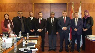  التنمية الصناعية ومعلومات مجلس الوزراء يناقشان تنمية المنطقة الاقتصادية بأسوان 