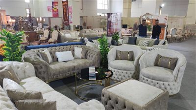 شباب معرض صنع في دمياط: فخورون بالإقبال الجماهيري على منتجاتنا (صور)