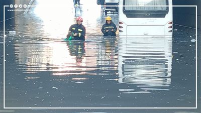 نصائح هامة للقيادة الآمنة في المطر الشديد (انفوجراف)