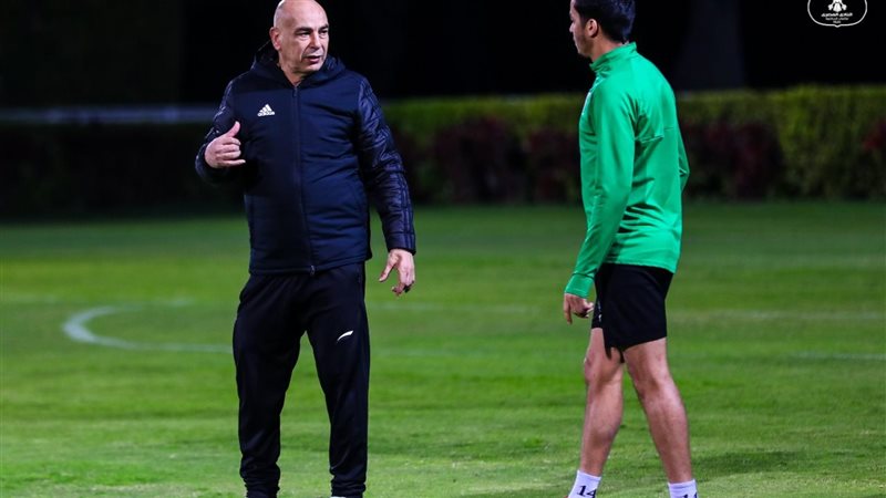 حسام حسن، فيتو