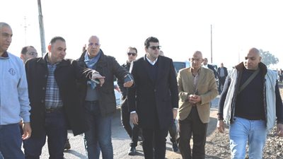 محافظ الشرقية يتفقد أعمال تأهيل ترعة المورالية 