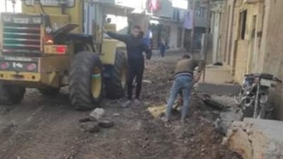 تأهيل طرق قريتي الشوكة البرنوجي وشرنوب في البحيرة (صور)