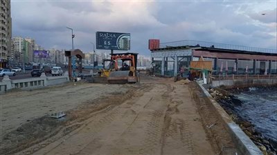 إزالة أعمال كافيه كورنيش المندرة بالإسكندرية بعد نشر تقرير فيتو (صور)