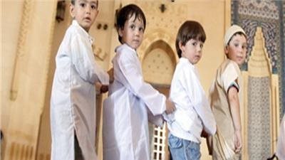 ما حكم اصطحاب الأطفال لصلاة الجمعة؟ الإفتاء تجيب