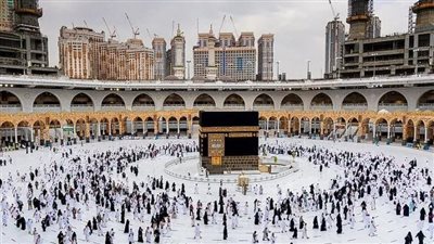 تصل إلى 15 ألف جنيه، أقل سعر لبرامج العمرة في مصر 