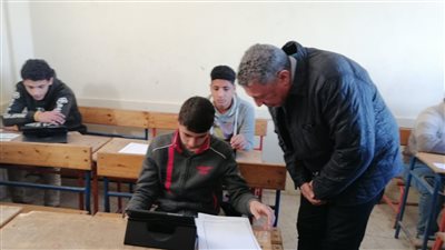طلاب البحيرة يبدأون أول امتحانات الفصل الدراسي الأول