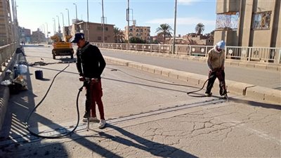 محافظ المنوفية يشدد على متابعة صيانة كوبري الباجور