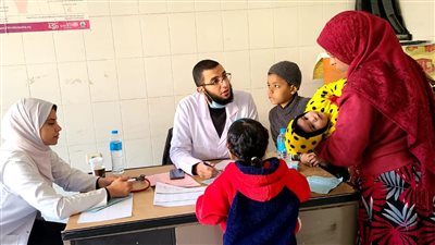 1300 كشف لـ قافلة الأزهر بسوهاج في أول أيامها