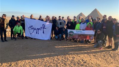 انطلاق رحلة طواف أفريقيا بالدراجات من أمام الأهرامات