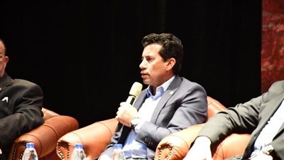 أزمة بيراميدز، وزير الرياضة يعقد اجتماعًا عاجلًا مع مسؤولي النادي بعد التهديد بسحب الاستثمارات