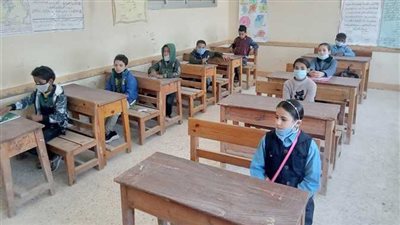 263 ألف طالب يؤدون امتحانات الدراسات واللغة الأجنبية بالقليوبية 