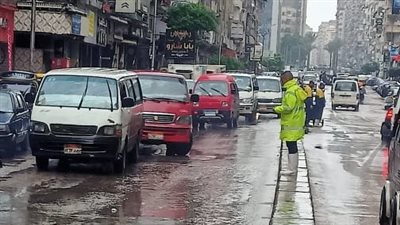 سقوط أمطار على مناطق شرق ووسط الإسكندرية (صور)