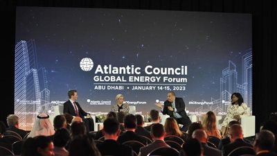 وزيرة البيئة: تعاون بين مصر والإمارات للانتقال من COP27 إلى COP28 