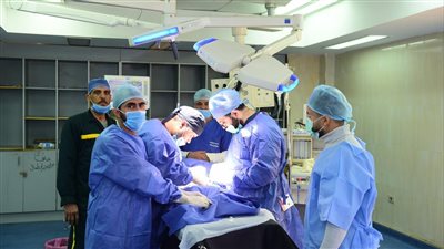 جراحة الأطفال بمستشفى سوهاج الجامعي يجري 64 عملية دقيقة 