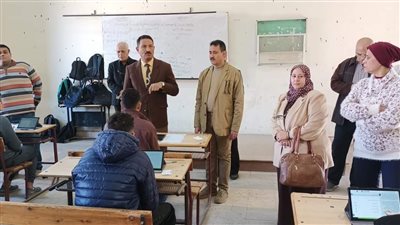 حضور 99% من طلاب الصف الأول الثانوي في الجيزة لامتحانات اليوم