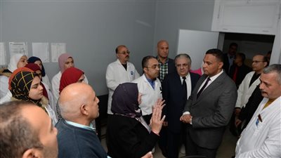 محافظ الدقهلية في جولة تفقدية لمستشفى أجا المركزي